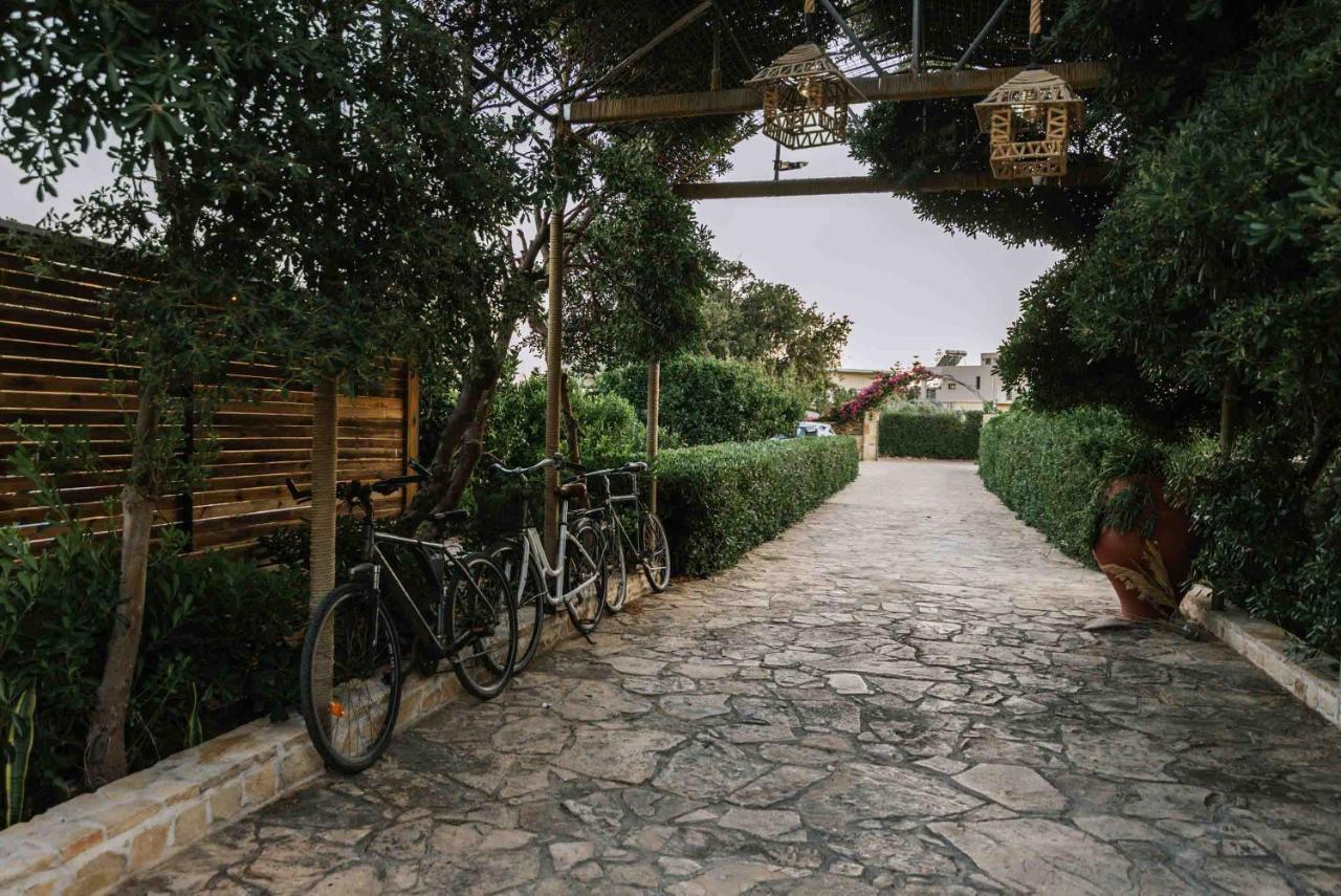 Villa Repsimia With Private Jacuzzi Kokkinos Pirgos Exterior foto