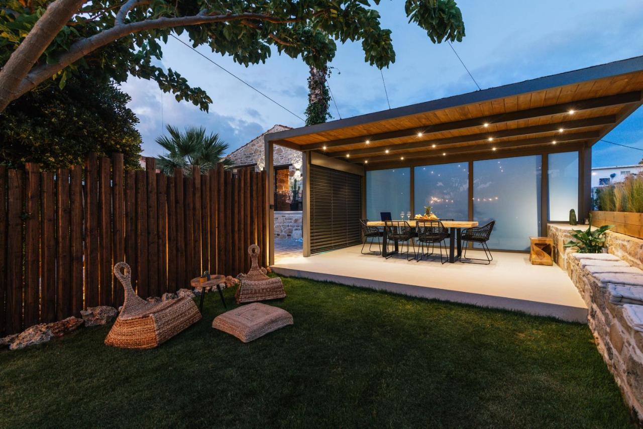 Villa Repsimia With Private Jacuzzi Kokkinos Pirgos Exterior foto