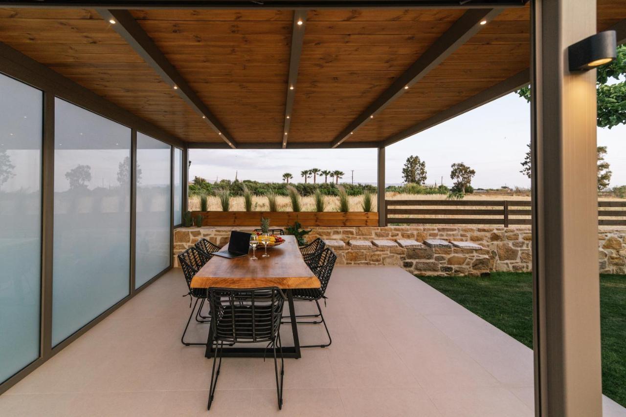 Villa Repsimia With Private Jacuzzi Kokkinos Pirgos Exterior foto