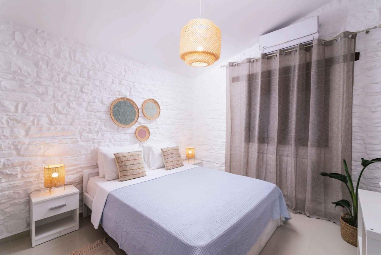 Villa Repsimia With Private Jacuzzi Kokkinos Pirgos Exterior foto